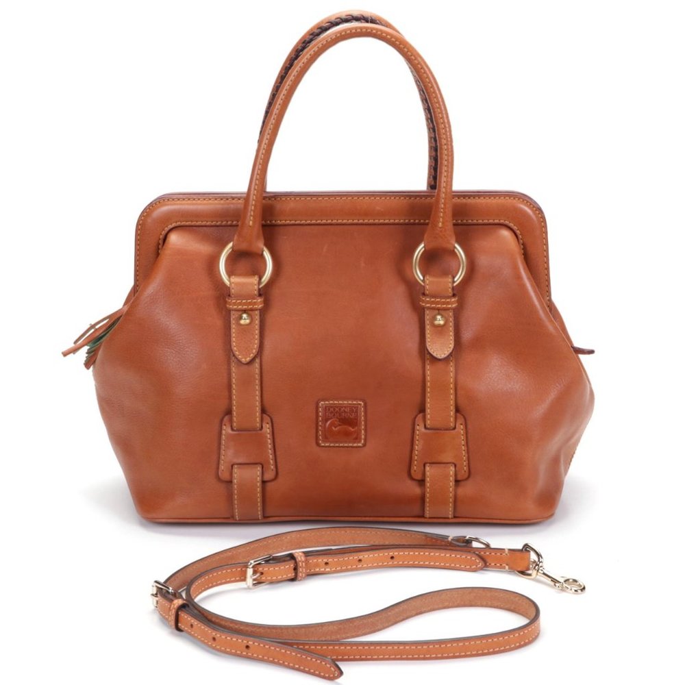 Vintage Dooney and Bourke Bag / Crossbody